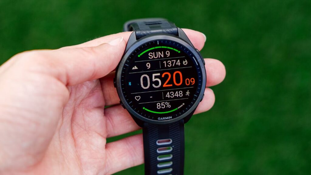 Top 16 Must-Have Garmin Watch Faces to Download Today